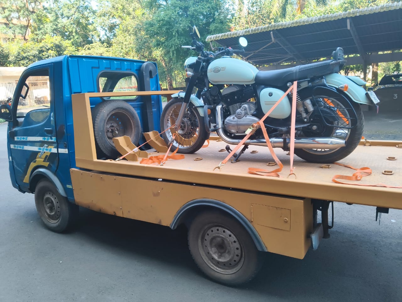 Manoj Towing Service